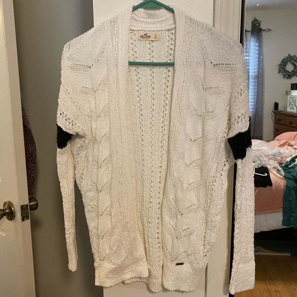 Women’s Sweater Bundle